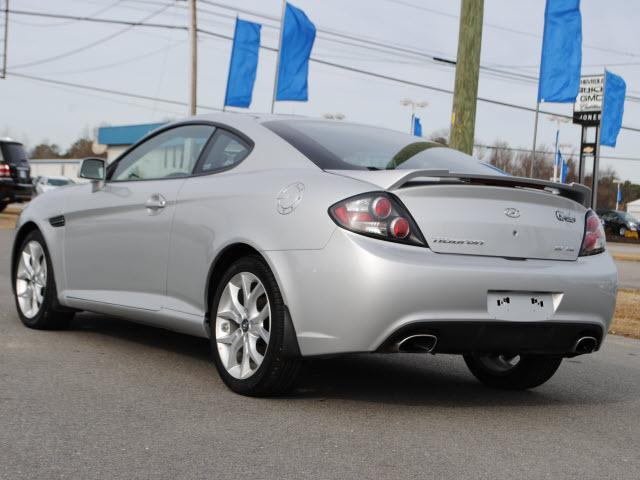 2008 Hyundai Tiburon Unknown