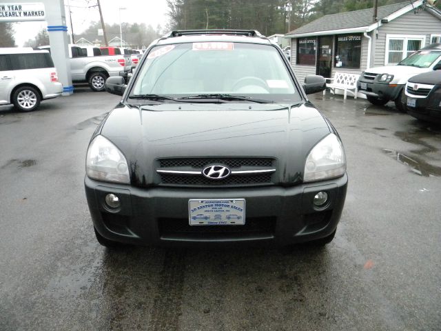 2005 Hyundai Tucson 2002 Saturn