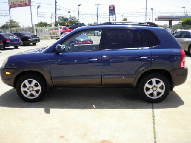 2005 Hyundai Tucson 40th Anniversary Edition