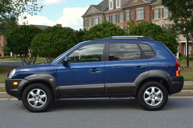 2005 Hyundai Tucson SLT Quad