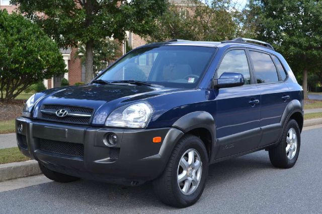 2005 Hyundai Tucson SLT Quad