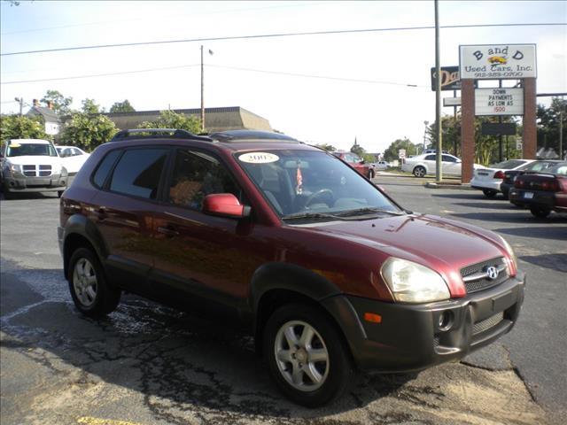 2005 Hyundai Tucson Unknown