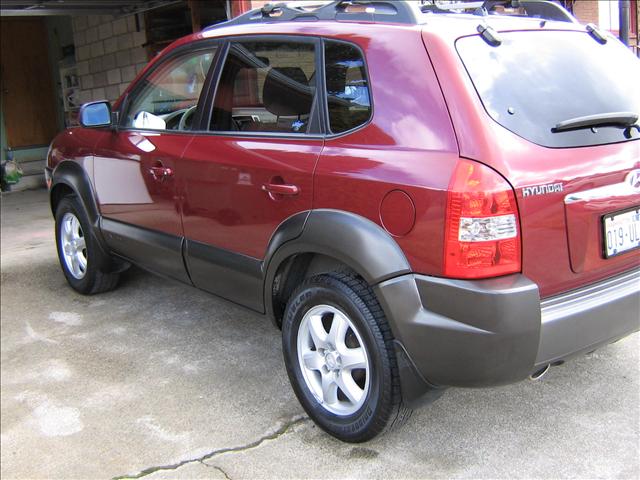 2005 Hyundai Tucson Unknown