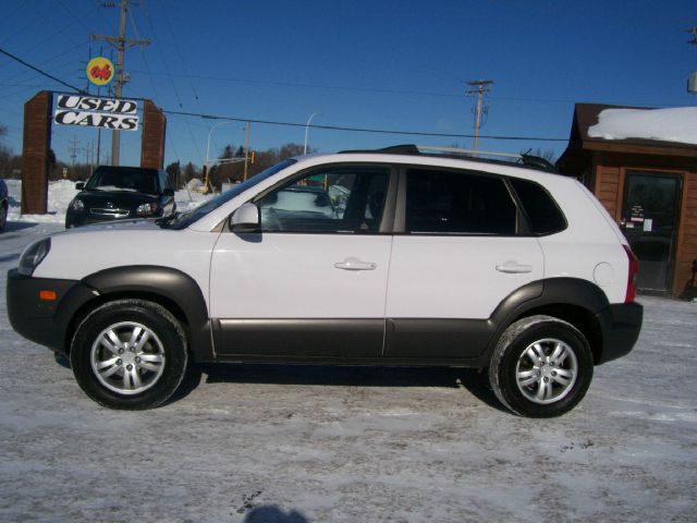 2006 Hyundai Tucson 2002 Saturn