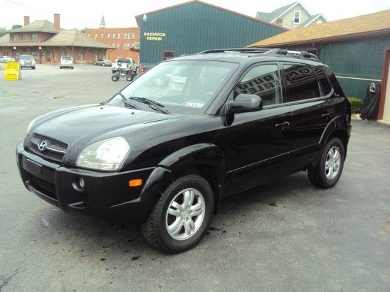 2007 Hyundai Tucson 2WD Crew Cab 143.5 Inch SLE Truck