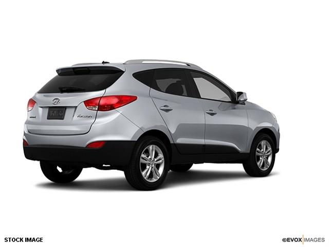 2010 Hyundai Tucson SLT 25