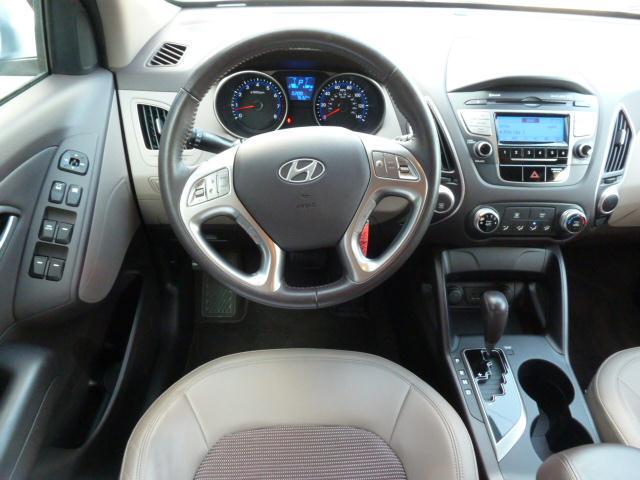 2011 Hyundai Tucson FWD 4dr Sport