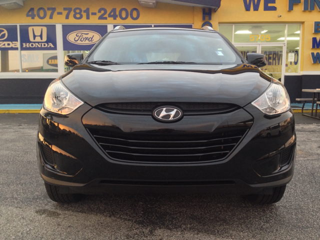 2011 Hyundai Tucson Base Manual