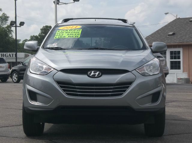 2011 Hyundai Tucson FWD 4dr Sport