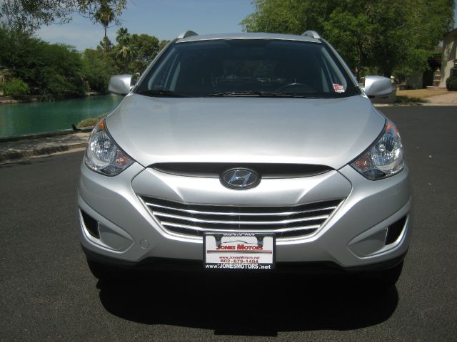 2011 Hyundai Tucson Base Manual