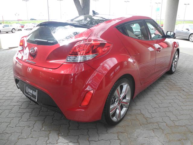 2012 Hyundai Veloster Base