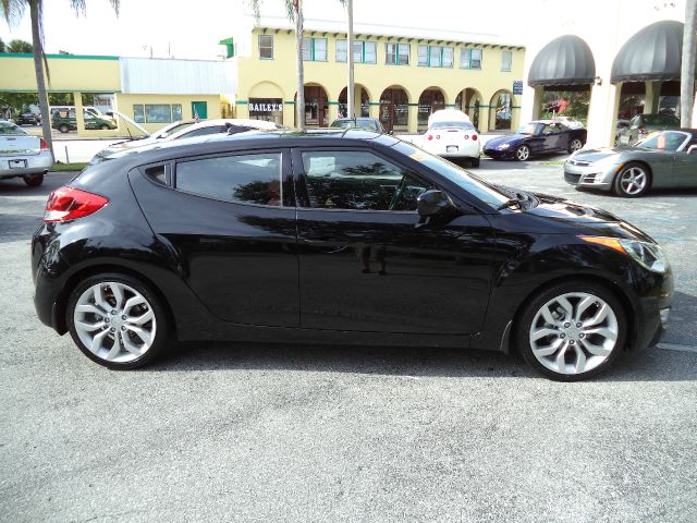 2012 Hyundai Veloster Base