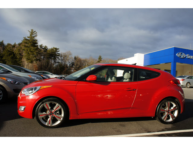 2012 Hyundai Veloster Base