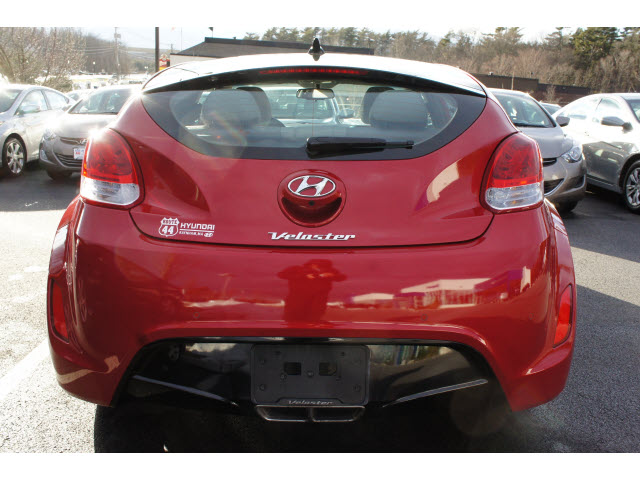 2012 Hyundai Veloster Base