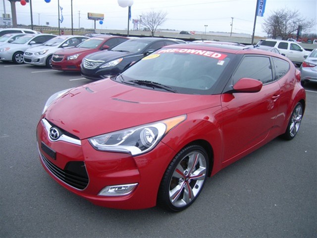 2012 Hyundai Veloster Base