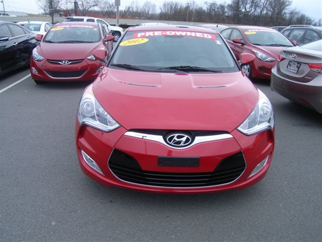 2012 Hyundai Veloster Base