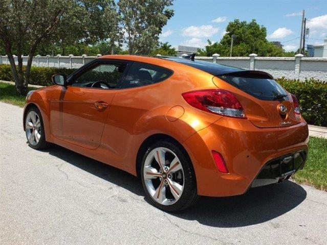 2012 Hyundai Veloster LTZ 22K NICE