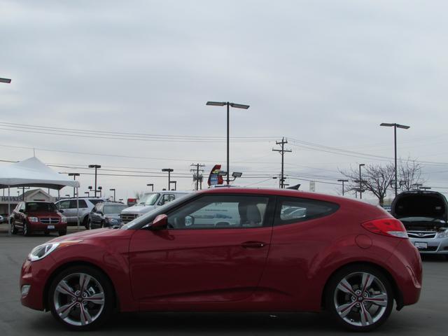 2012 Hyundai Veloster Base