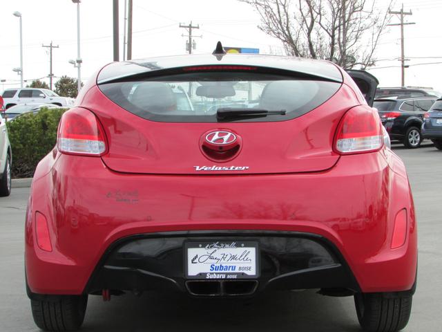 2012 Hyundai Veloster Base