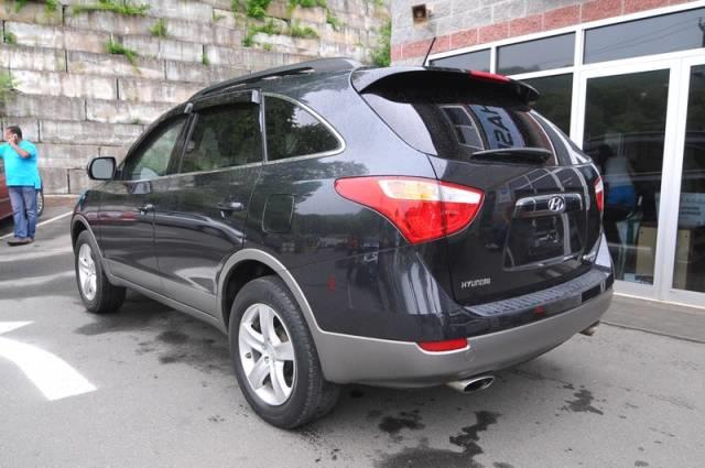 2008 Hyundai Veracruz FWD 4dr Sport