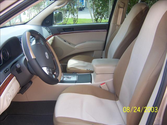 2010 Hyundai Veracruz FWD 4dr Sport