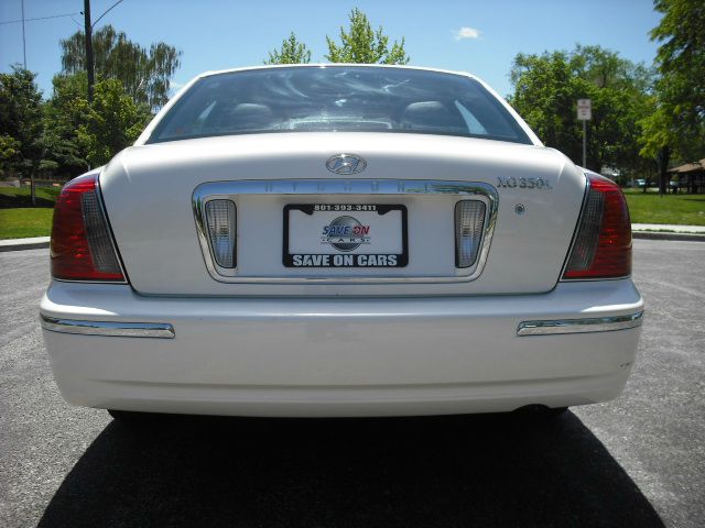 2004 Hyundai XG350 ESi