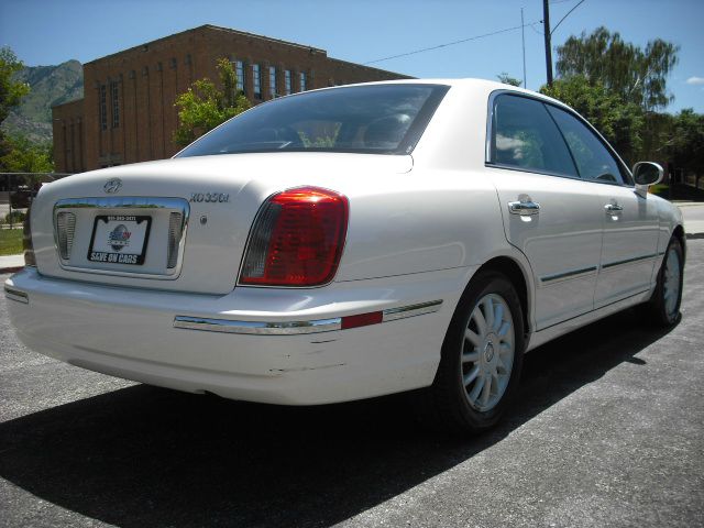 2004 Hyundai XG350 ESi