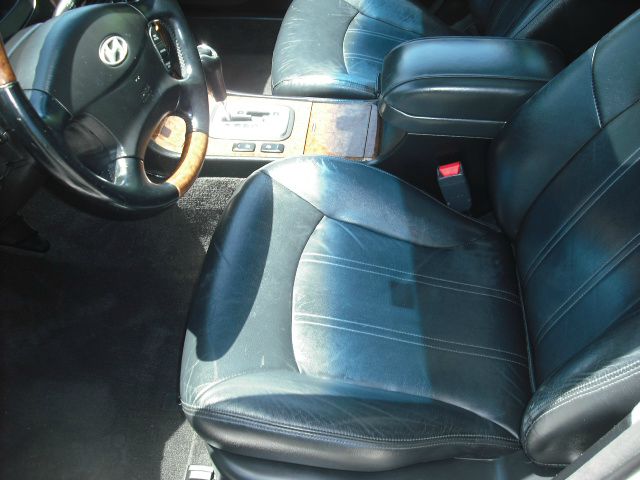 2004 Hyundai XG350 ESi