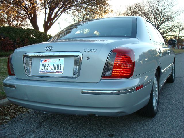 2004 Hyundai XG350 Base