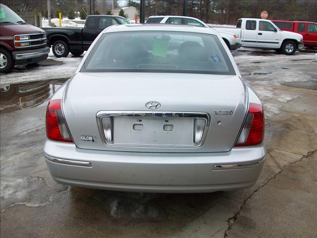 2005 Hyundai XG350 ESi