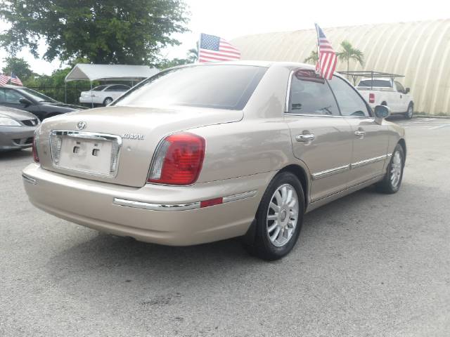 2005 Hyundai XG350 ESi