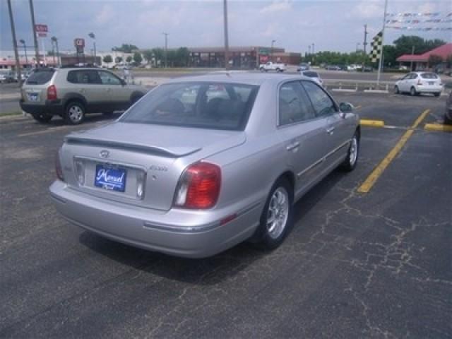 2005 Hyundai XG350 Unknown