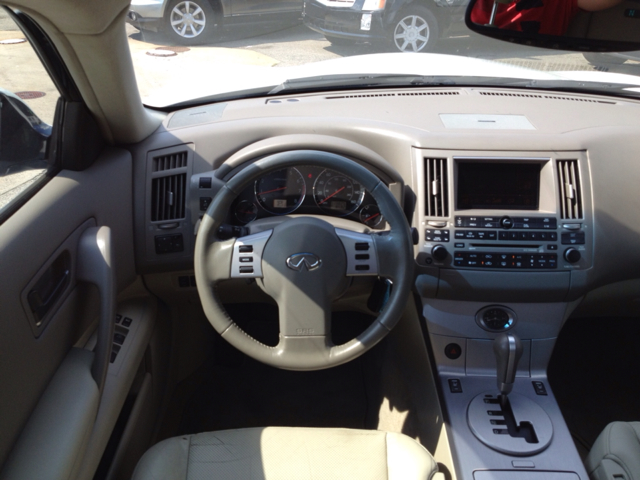 2004 Infiniti FX A8