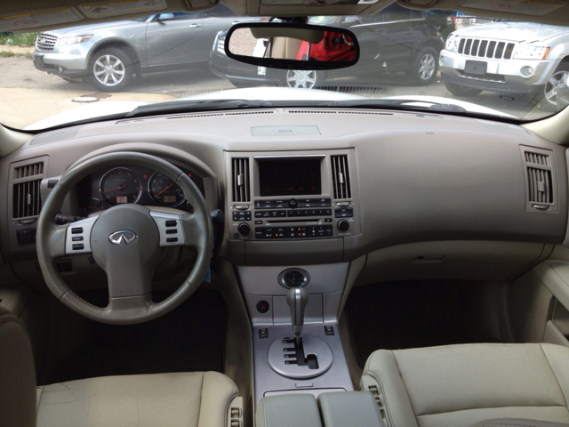 2004 Infiniti FX A8