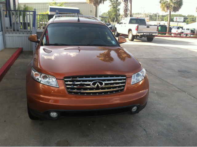 2005 Infiniti FX Eddie Bauer 4-door 4WD