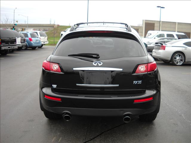 2005 Infiniti FX35 Unknown