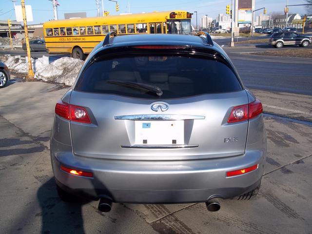 2005 Infiniti FX35 A8