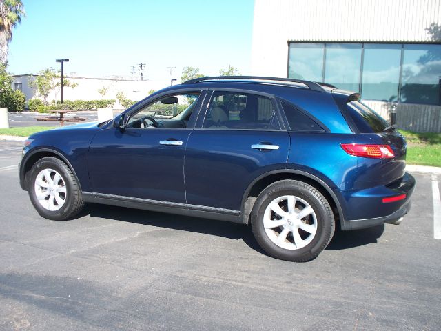 2005 Infiniti FX35 2.5T Third ROW