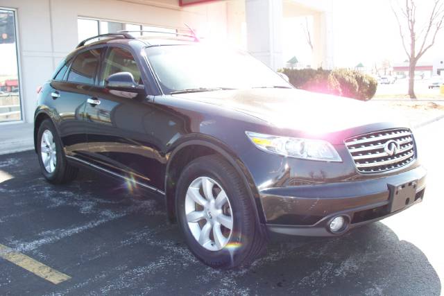 2005 Infiniti FX35 Base