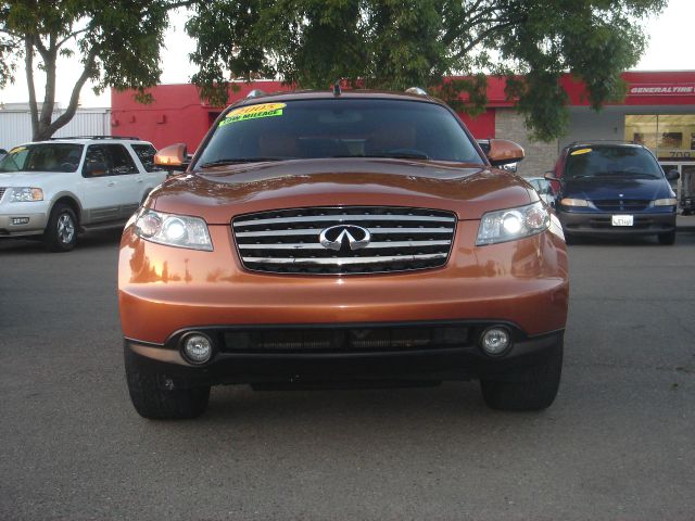 2005 Infiniti FX35 Eddie Bauer 4-door 4WD