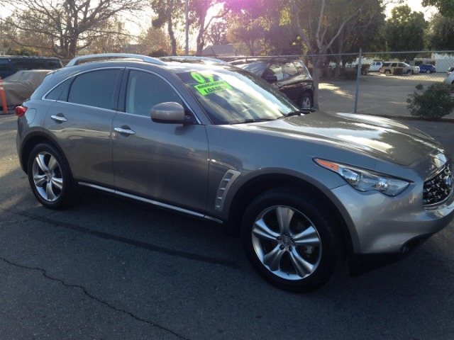 2009 Infiniti FX35 Eddie Bauer 4-door 4WD