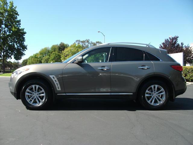 2010 Infiniti FX35 4.2L AUTO Quattro