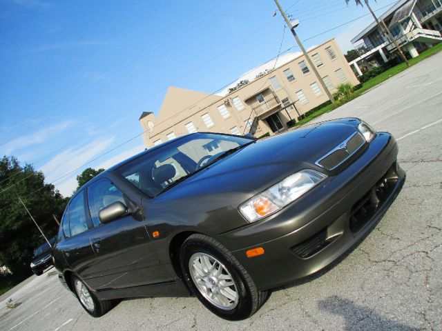 2000 Infiniti G20 Coupe