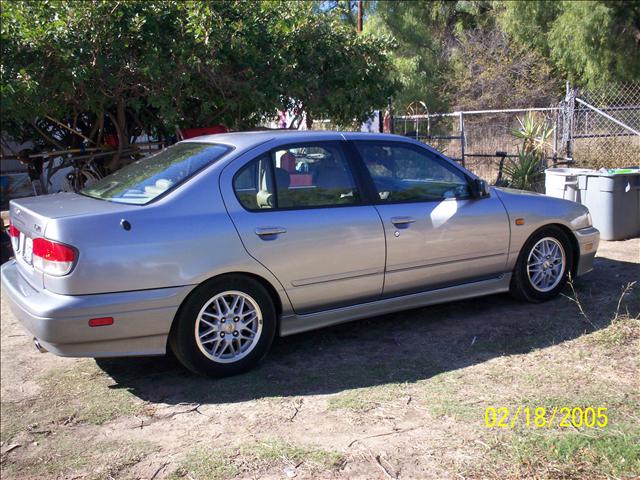 2000 Infiniti G20 Unknown