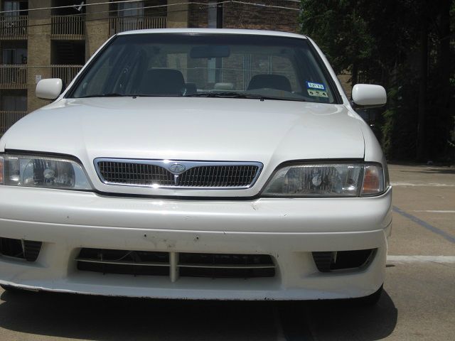 2000 Infiniti G20 Coupe