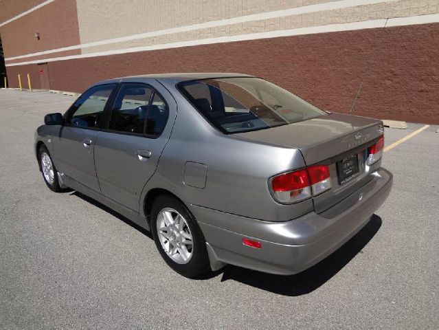 2002 Infiniti G20 Coupe