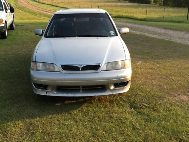 2002 Infiniti G20 Coupe