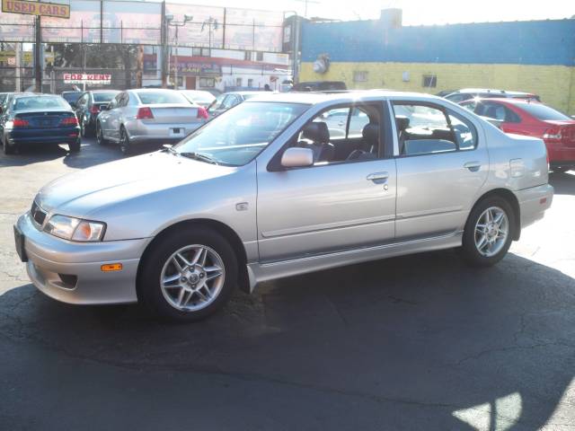 2002 Infiniti G20 Coupe