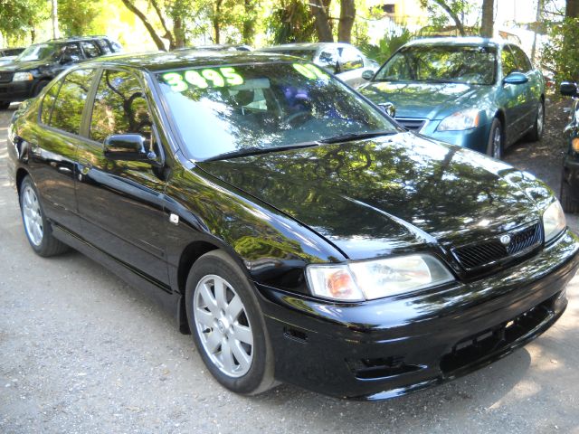 2002 Infiniti G20 Coupe