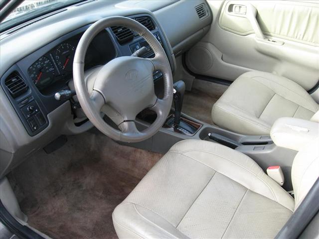 2002 Infiniti G20 Coupe